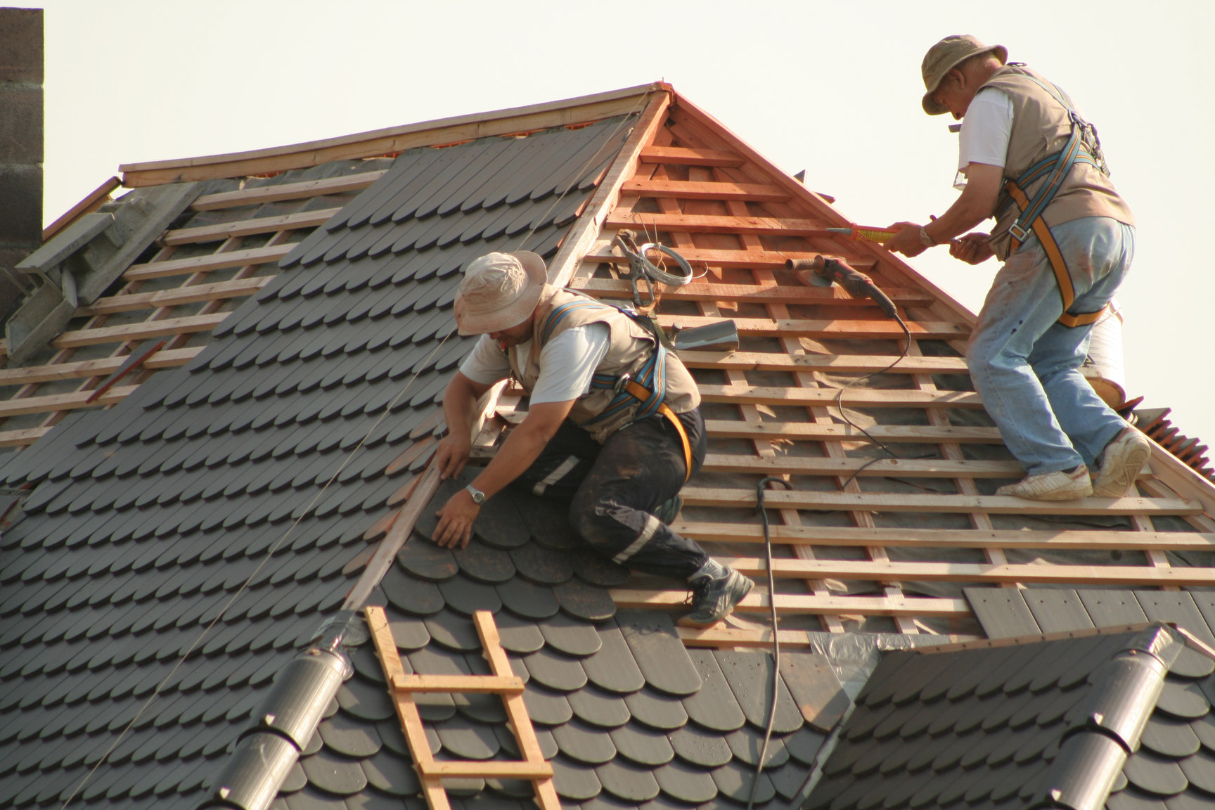 Qual a melhor época para reformar telhado?